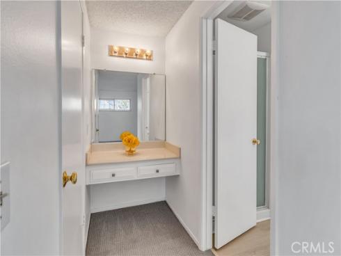 25396  Shawnee  , Lake Forest, CA