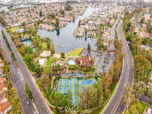 25396  Shawnee  , Lake Forest, CA