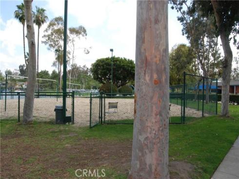 25396  Shawnee  , Lake Forest, CA