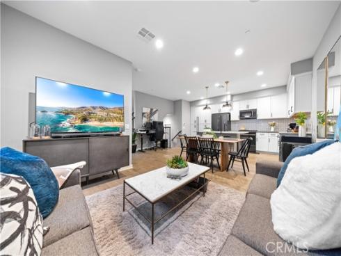 207  Winterbrook  , Lake Forest, CA