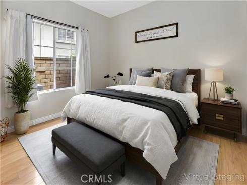 28871  Canyon Point  , Lake Forest, CA