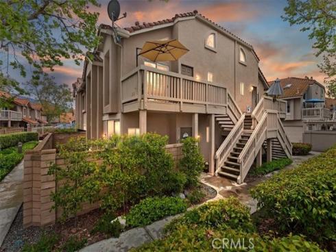 28871  Canyon Point  , Lake Forest, CA