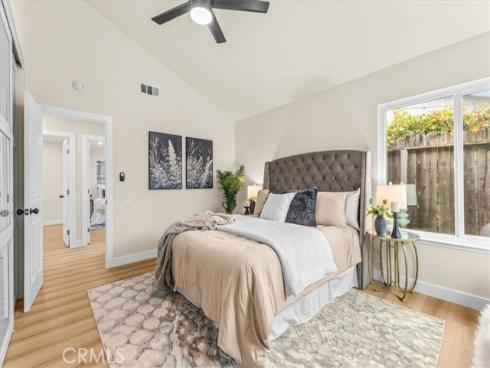 24282  Ursula  , Lake Forest, CA