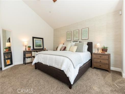 2  Alamitos  , Lake Forest, CA