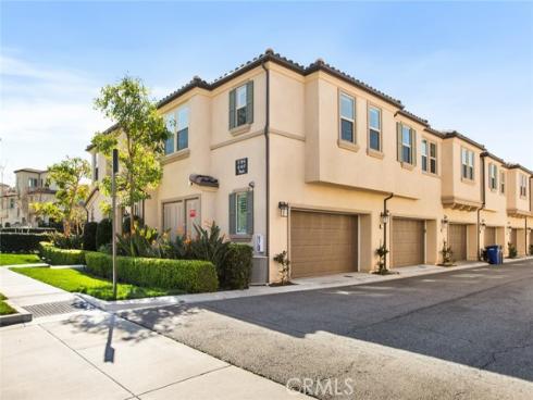 47  Finch  , Lake Forest, CA