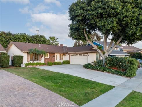 24745  Calle El Toro Grande  , Lake Forest, CA