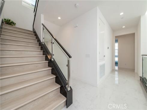 131 Reyes Alley , Lake Forest, CA