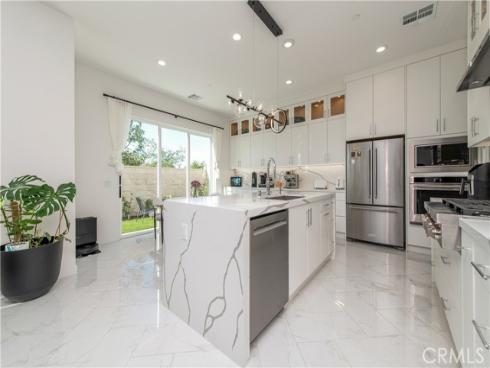 131 Reyes Alley , Lake Forest, CA