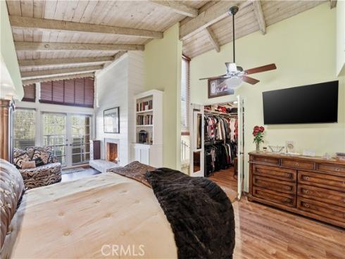 21911  Yellowstone  , Lake Forest, CA