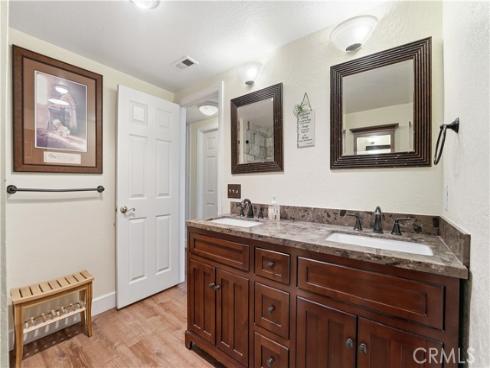 21911  Yellowstone  , Lake Forest, CA