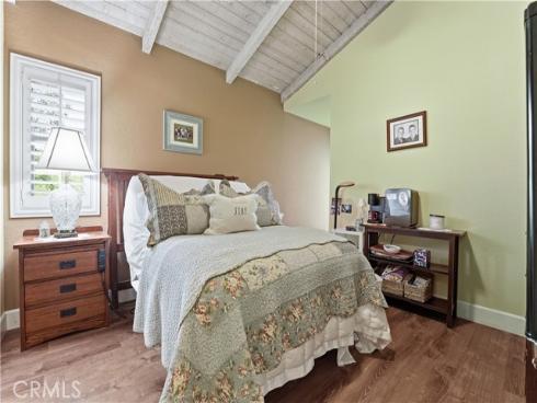 21911  Yellowstone  , Lake Forest, CA