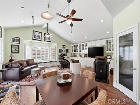 21911  Yellowstone  , Lake Forest, CA