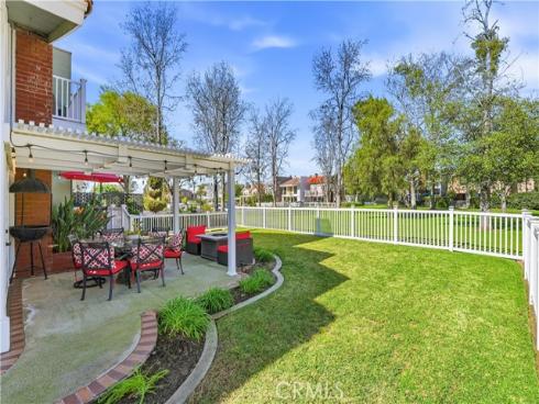21911  Yellowstone  , Lake Forest, CA