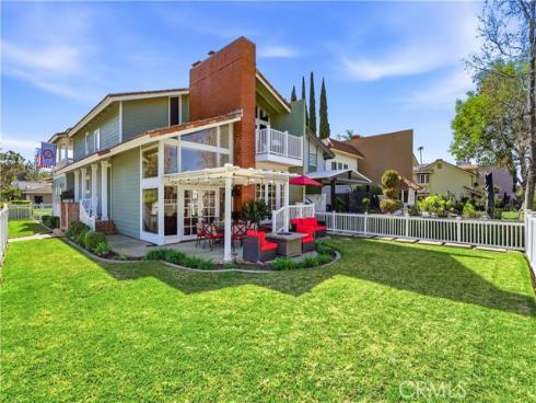 21911  Yellowstone  , Lake Forest, CA