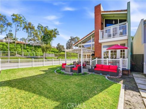 21911  Yellowstone  , Lake Forest, CA