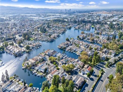 21911  Yellowstone  , Lake Forest, CA