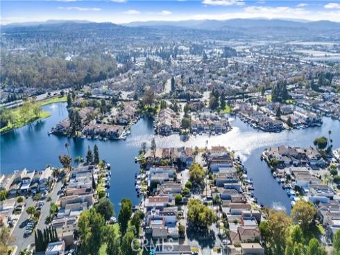 21911  Yellowstone  , Lake Forest, CA