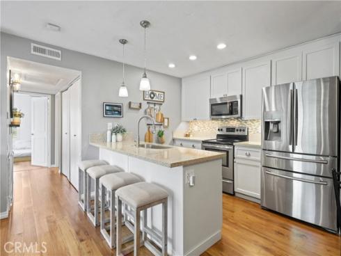 21931 Rimhurst 124K , Lake Forest, CA