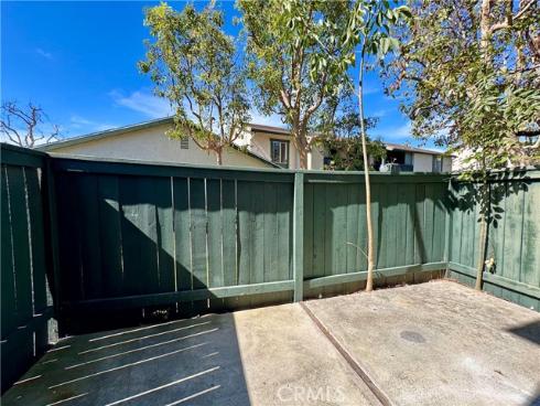 23220  Orange  1 , Lake Forest, CA