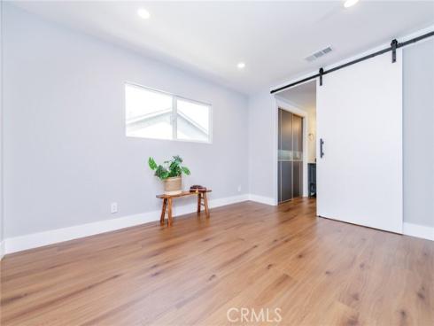 22733  Islamare  , Lake Forest, CA