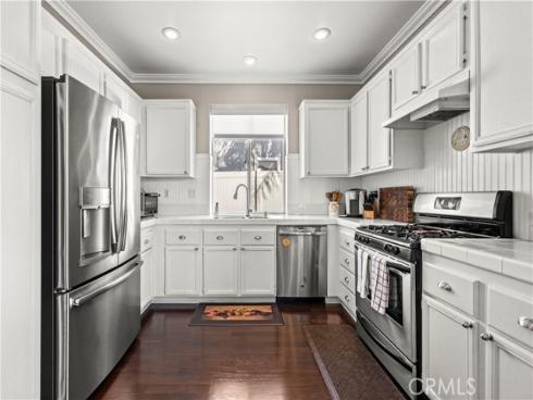 16  Balustrade  , Lake Forest, CA