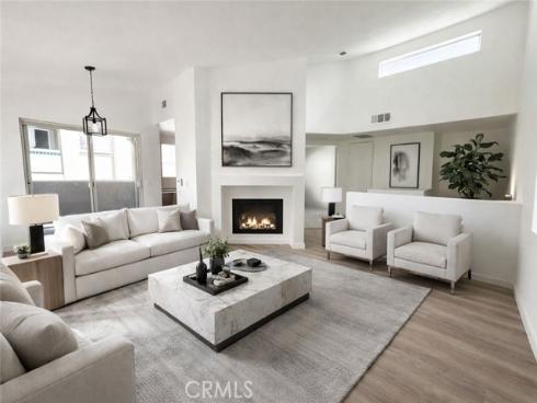 21125  Gladiolos  , Lake Forest, CA