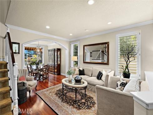 64  Calle Cabrillo  , Lake Forest, CA