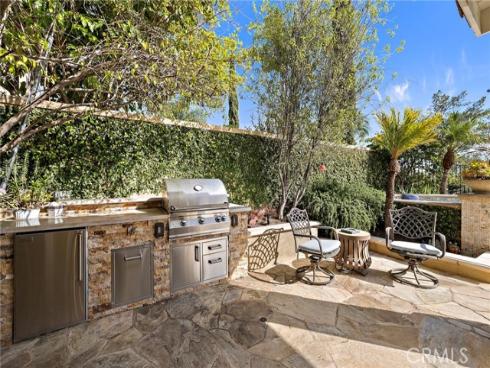 64  Calle Cabrillo  , Lake Forest, CA