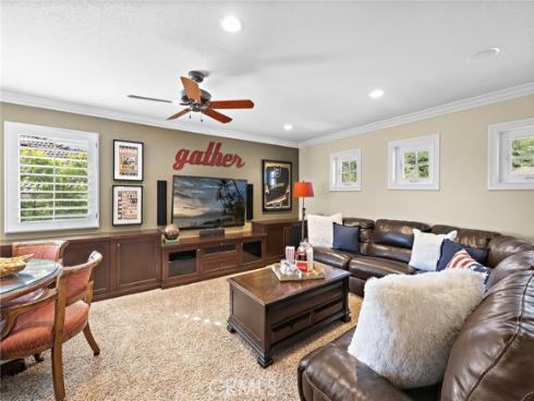 64  Calle Cabrillo  , Lake Forest, CA