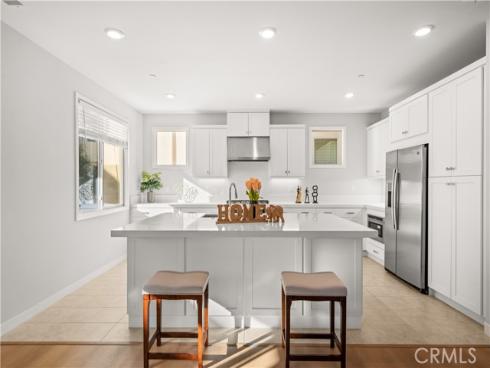 602  Catalonia  , Lake Forest, CA