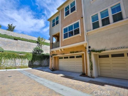 608  White Oaks  , Lake Forest, CA