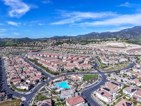 608  White Oaks  , Lake Forest, CA