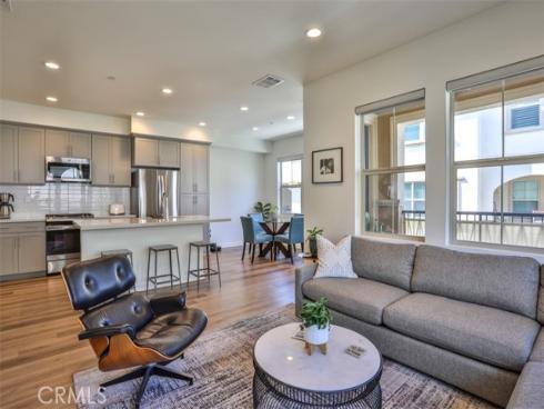 608  White Oaks  , Lake Forest, CA