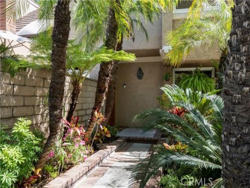 22482  Lake Forest Ln  , Lake Forest, CA