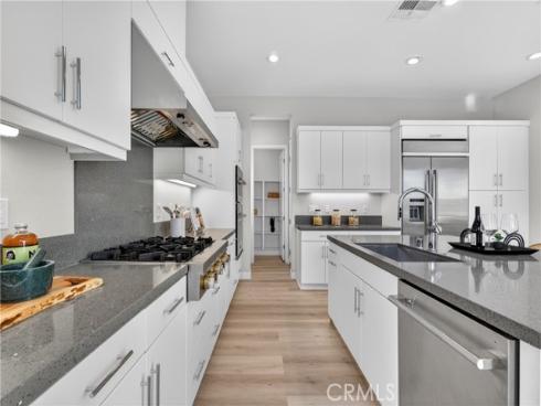 111  Fremont  , Lake Forest, CA