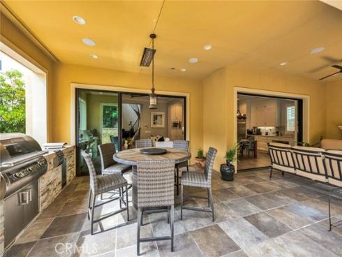 32  Lark  , Lake Forest, CA