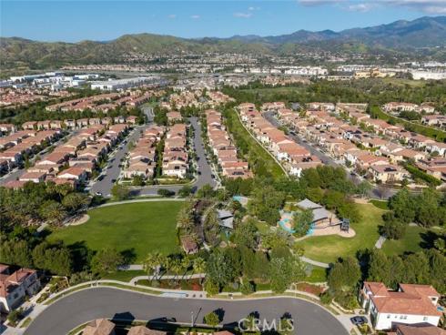 32  Lark  , Lake Forest, CA