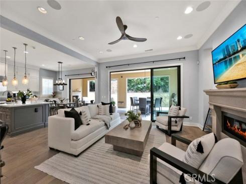 32  Lark  , Lake Forest, CA