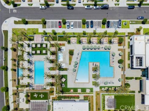 200  Newton  , Lake Forest, CA