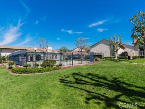 23278  Orange  8 , Lake Forest, CA