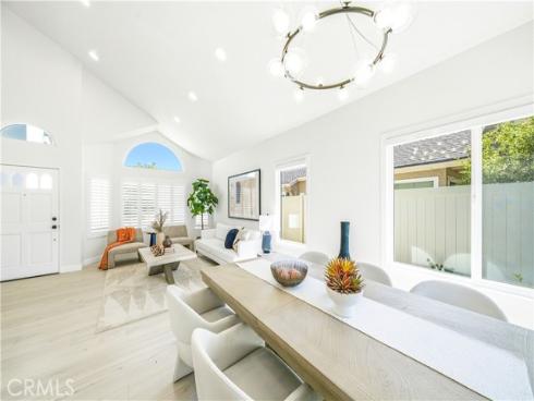 21041  Skylark  , Lake Forest, CA