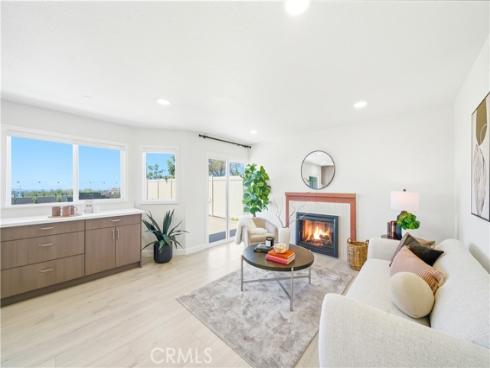 21041  Skylark  , Lake Forest, CA