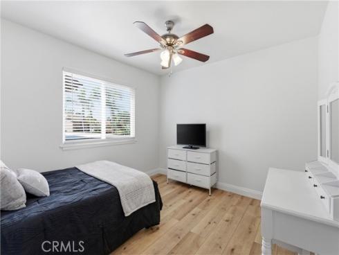 24281  Sparrow  , Lake Forest, CA