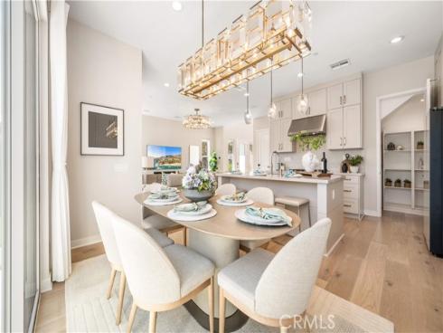 250  Newton  , Lake Forest, CA