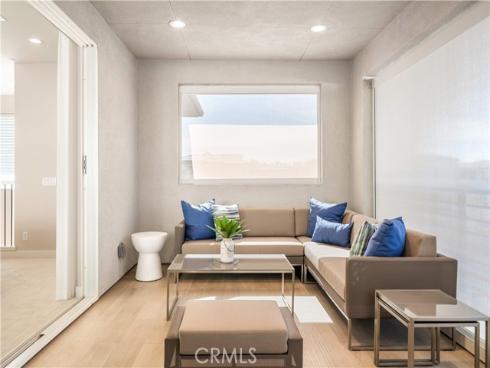 250  Newton  , Lake Forest, CA