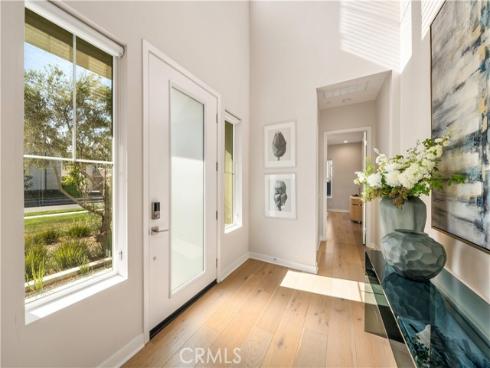 250  Newton  , Lake Forest, CA