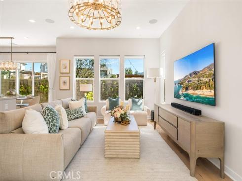 250  Newton  , Lake Forest, CA