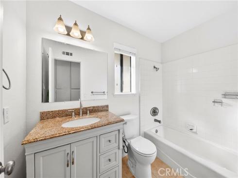 25261  Tanoak  , Lake Forest, CA