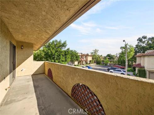 25261  Tanoak  , Lake Forest, CA