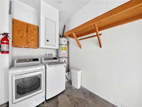 25261  Tanoak  , Lake Forest, CA